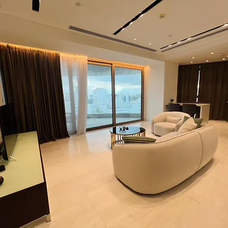 360 Luxury Living A 아파트 *