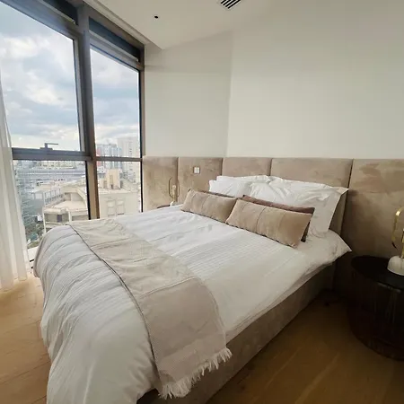 360 Luxury Living A