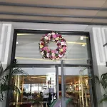 Apartment 360 Luxury Living A