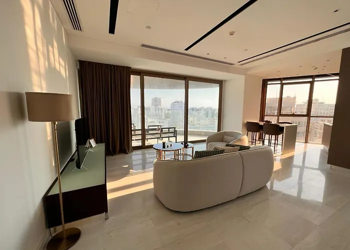 360 Luxury Living A 尼科西亚