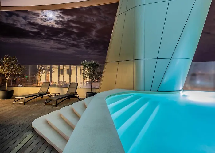 360 Luxury Living A *