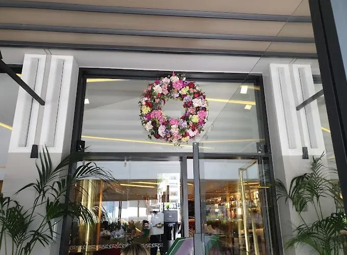 公寓 360 Luxury Living A